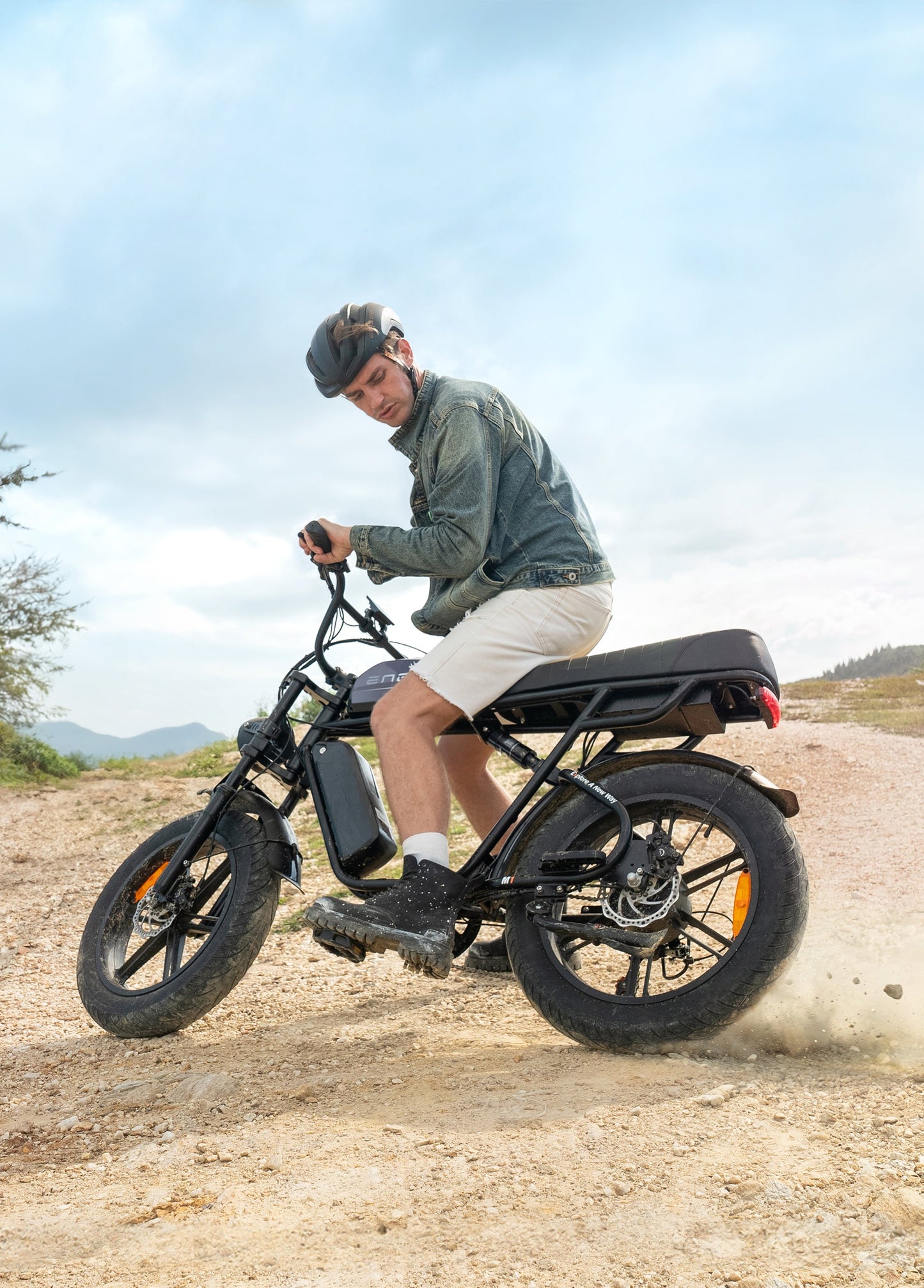 ENGWE M1 EU-Standard 65Nm Torque Dual Passenger Motorcycle-styled E-bike - PicarlyRide